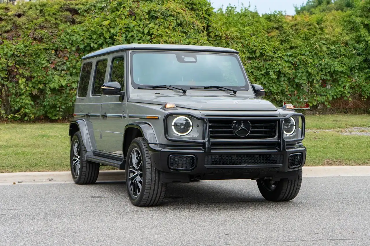 Mercedes-Benz G-Class снимка Mercedes-Benz G-Class