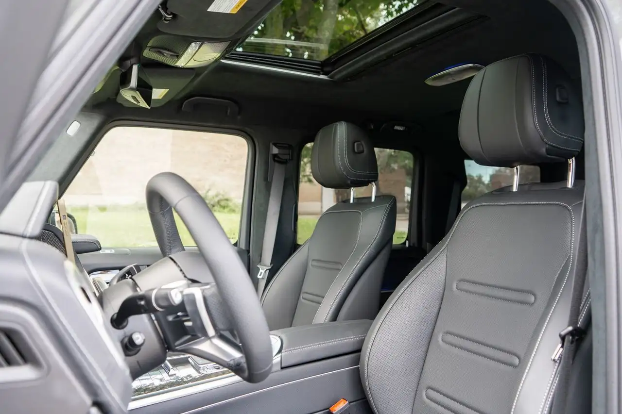Mercedes-Benz G-Class снимка Mercedes-Benz G-Class