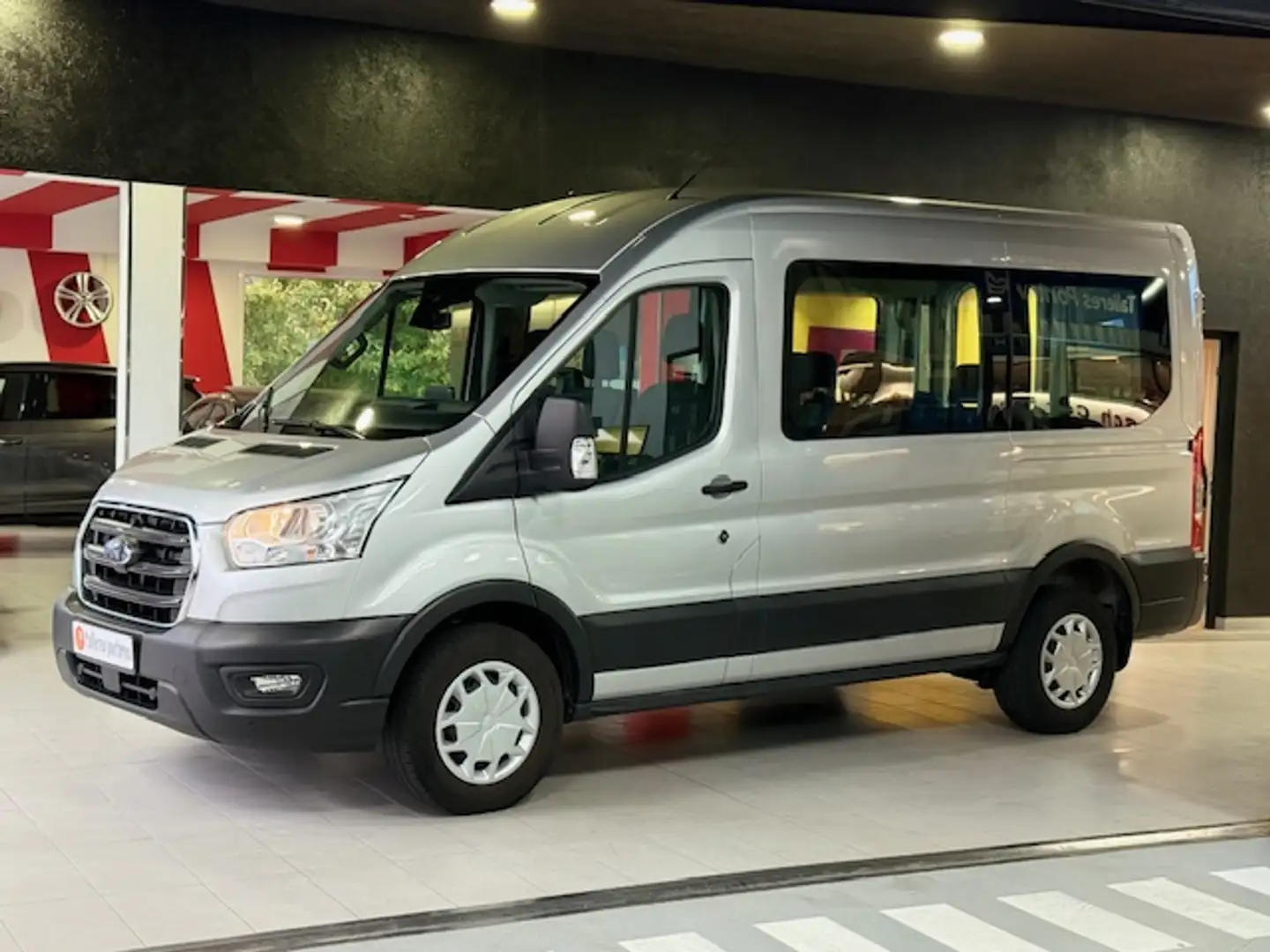 Ford Transit FT 310 L2 Van Trend 130 Grijs - 2
