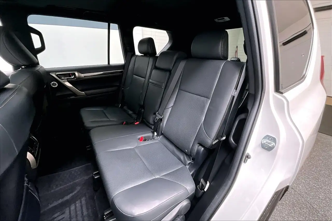 Lexus GX снимка Lexus GX