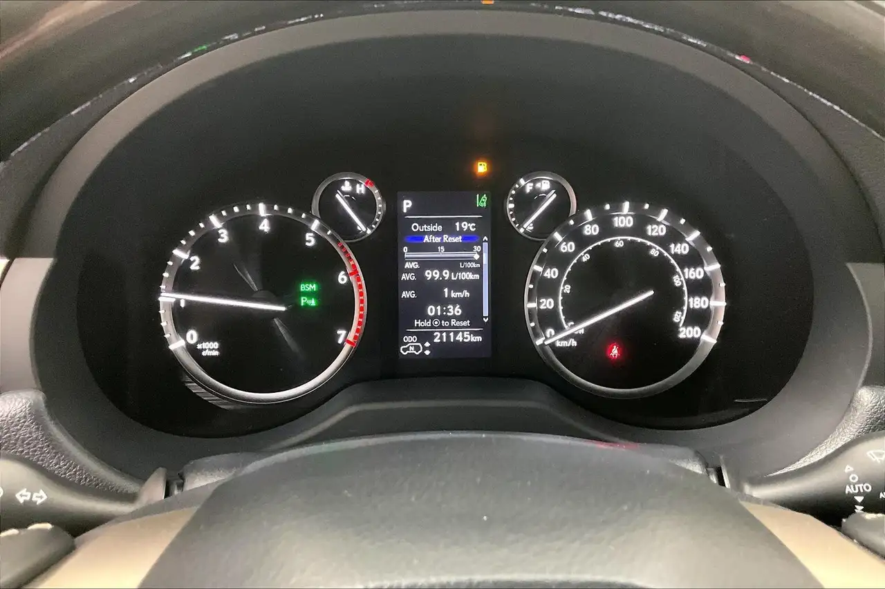 Lexus GX снимка Lexus GX