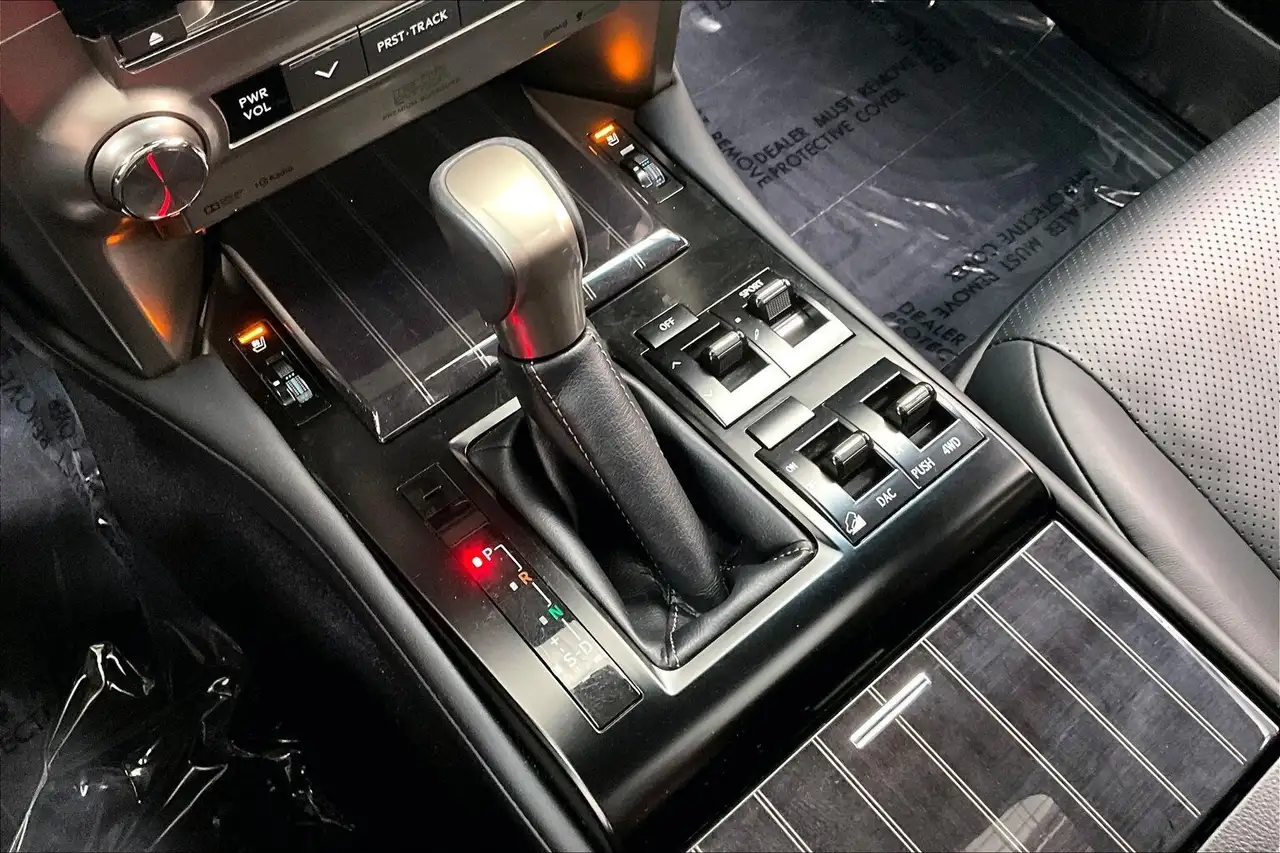Lexus GX снимка Lexus GX
