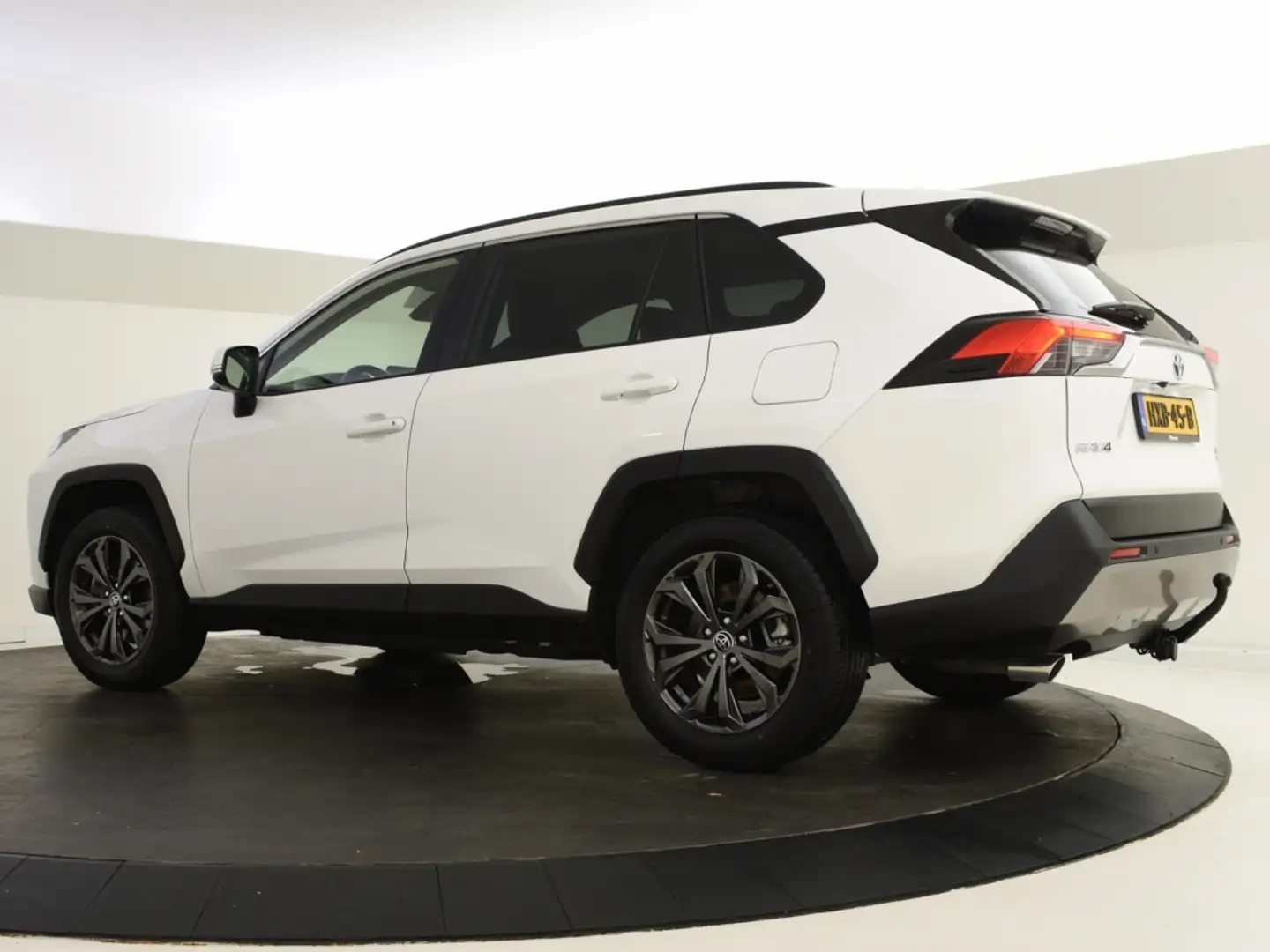 Toyota RAV 4 2.5 Hybrid AWD Executive | JBL | Memory Seat | Tre Blanc - 2