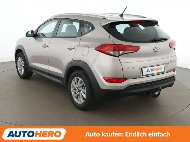 Hyundai Tucson view 4