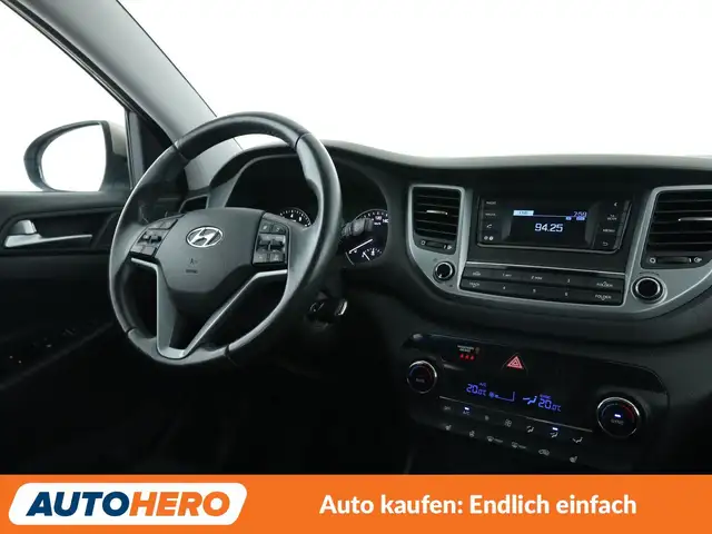 Hyundai Tucson view 13