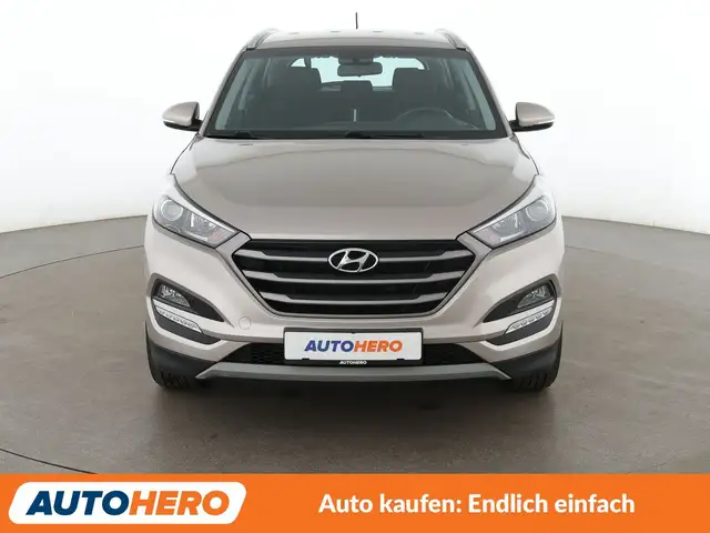 Hyundai Tucson view 9