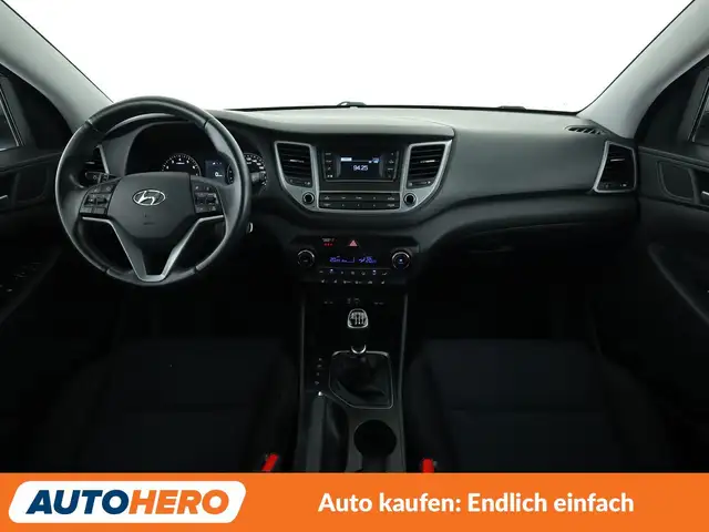 Hyundai Tucson view 12