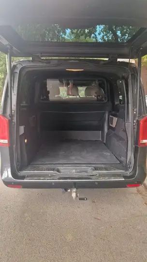 Mercedes-Benz V 5-seats + separated cargo – Foto 5