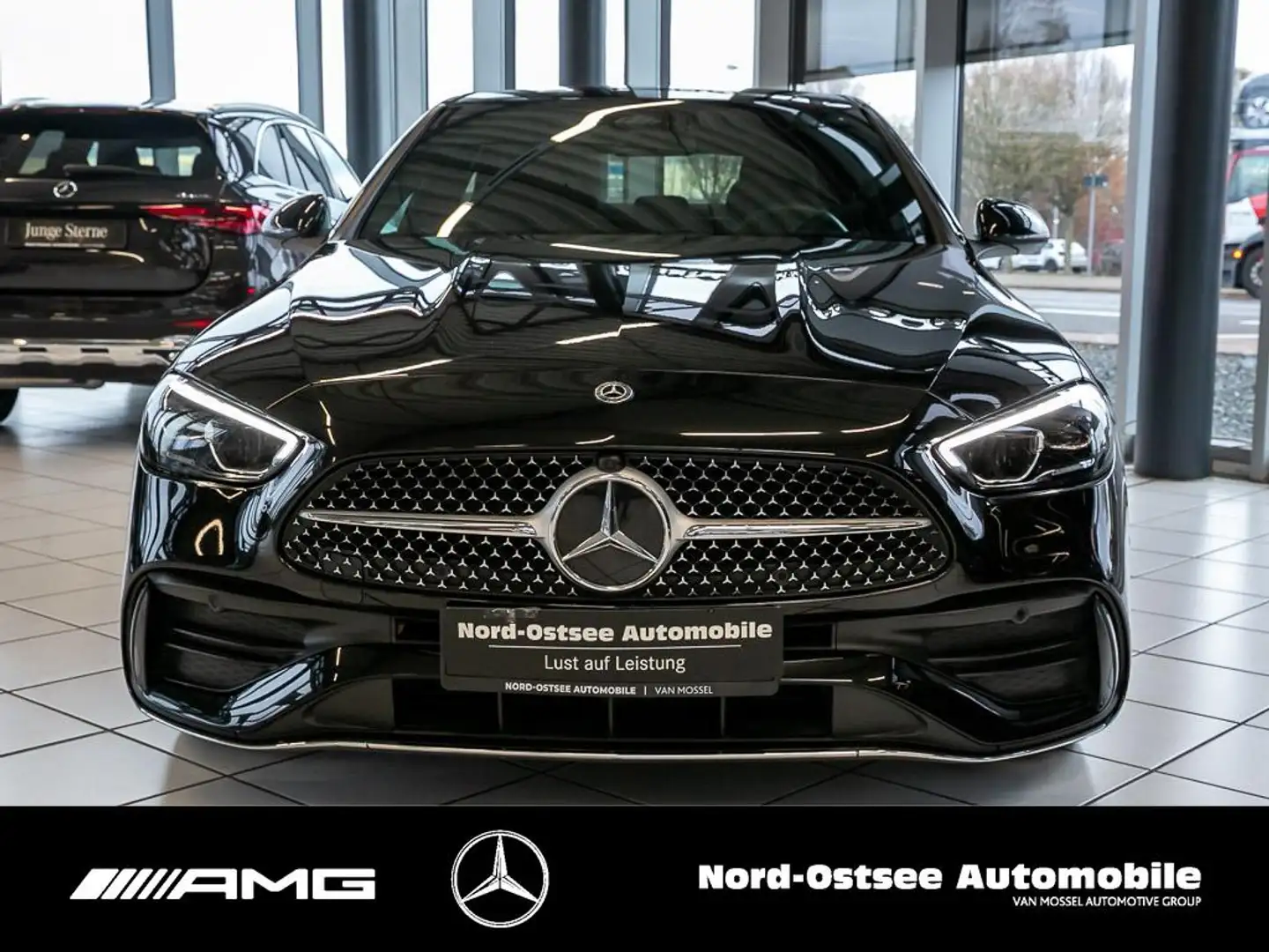 Mercedes-Benz C 300 AMG NAVI SHZ AHK KAMERA ADV. LED Nero - 2