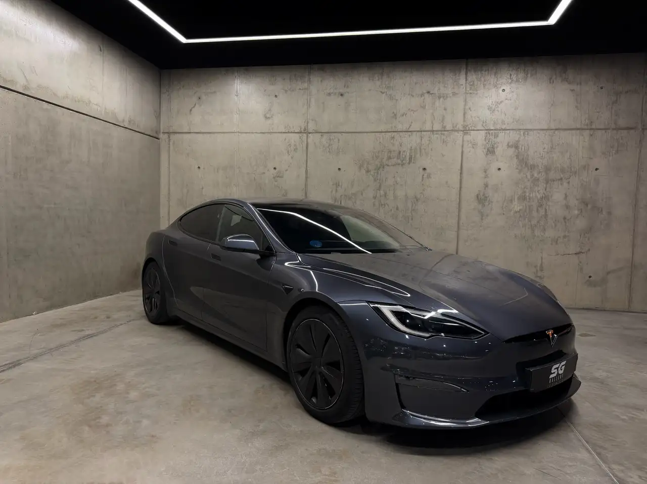Tesla Model S
