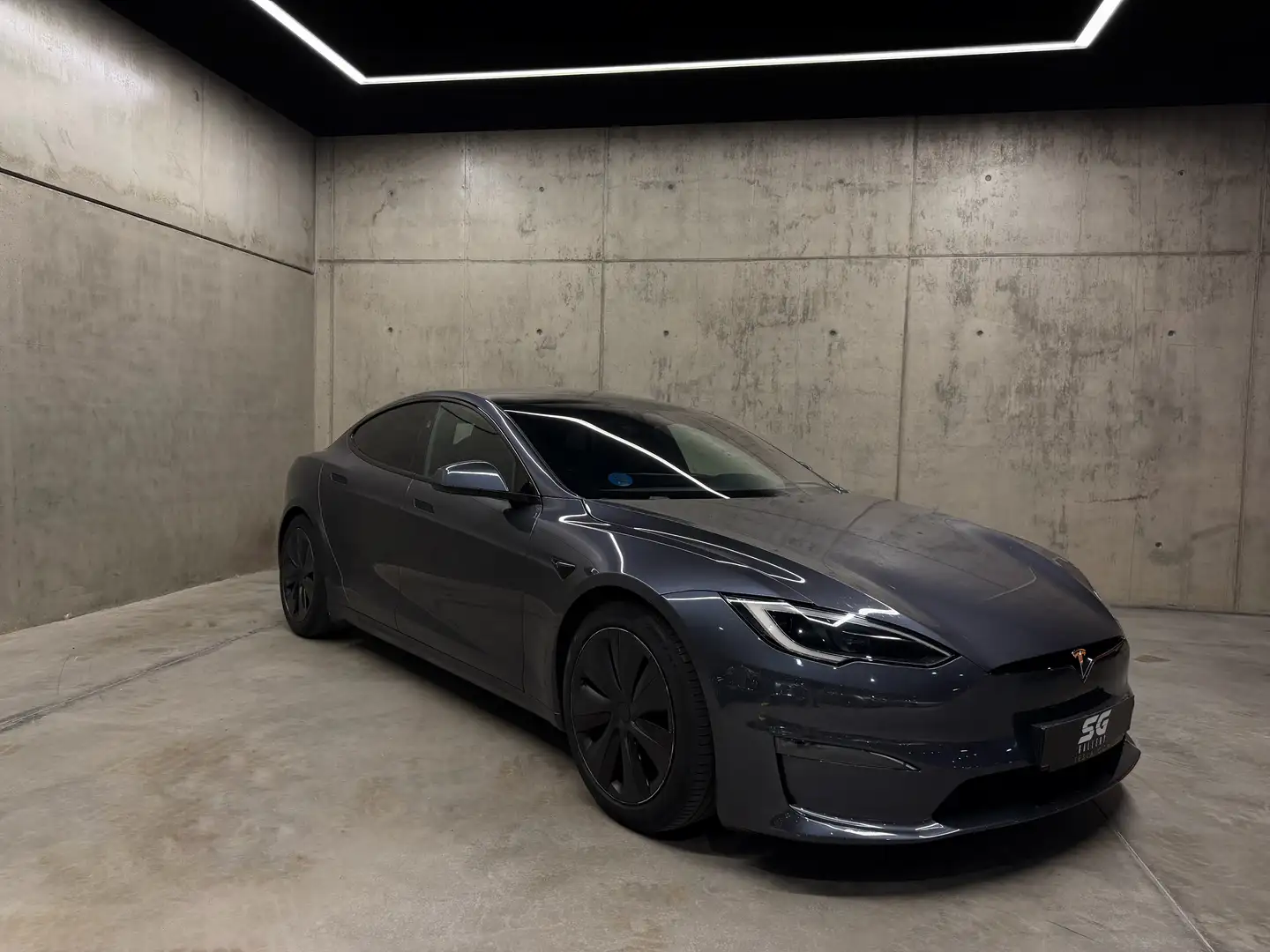 Tesla Model S Long Range AWD Gris - 1