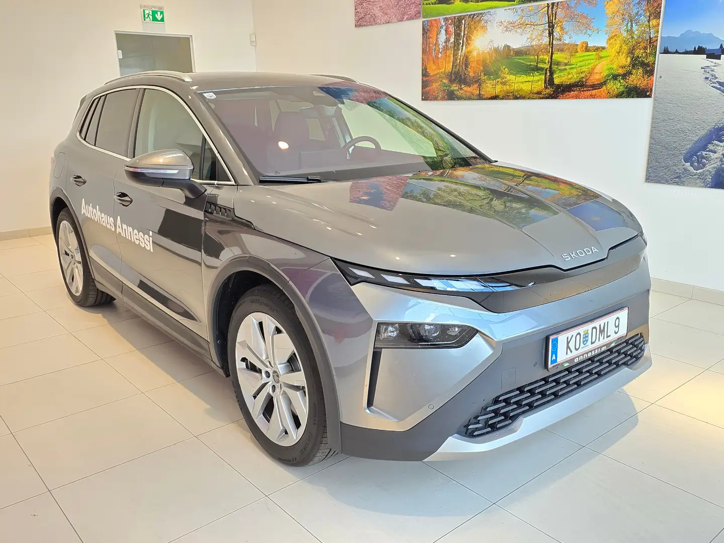 Skoda Elroq 85 Loft Grau - 1