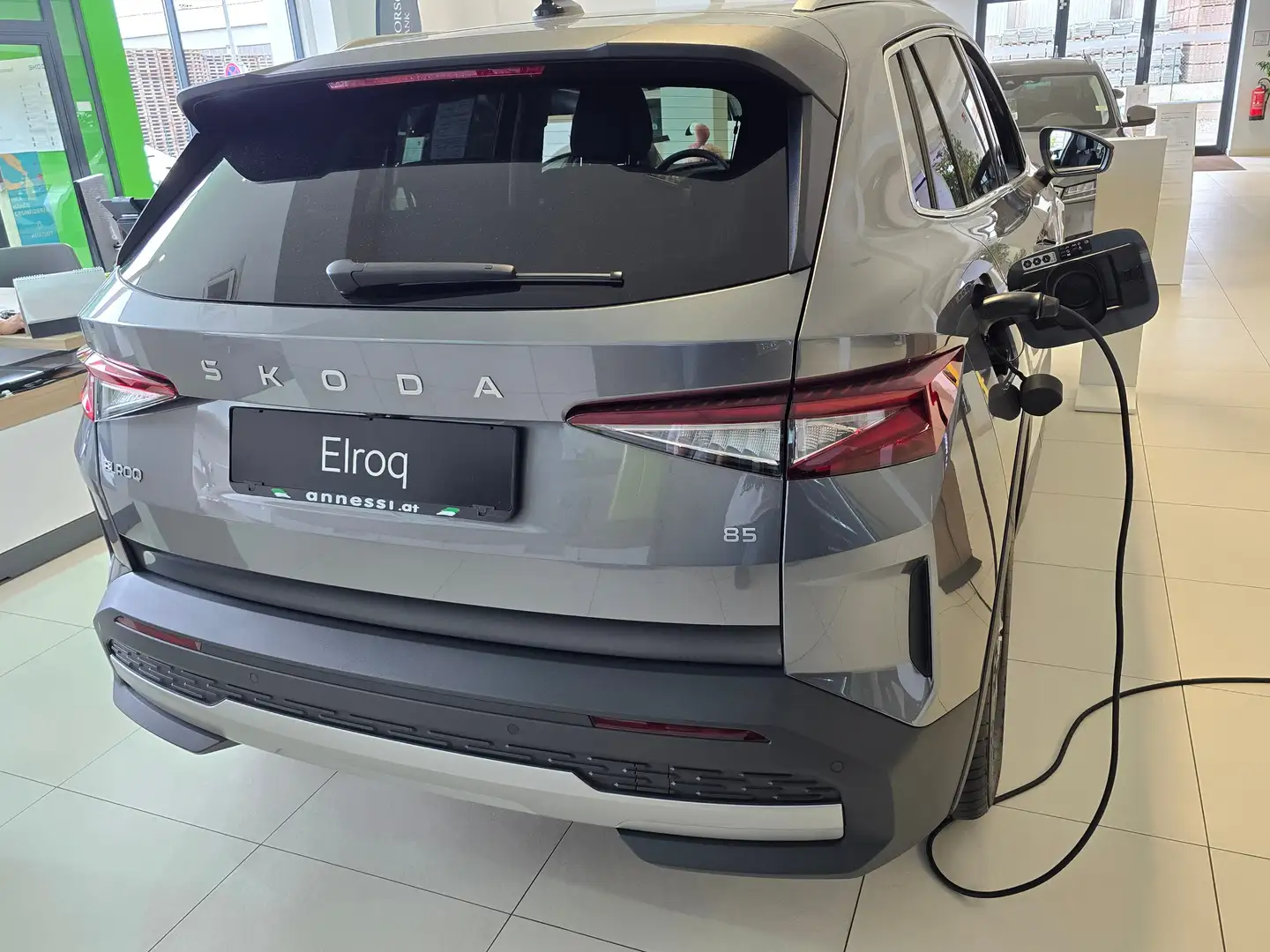 Skoda Elroq 85 Loft Grau - 2