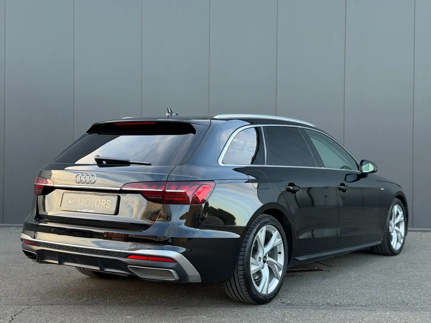 Audi A4 Avant TDI 136cv S-tronic - S-Line - LED - Virtual Noir - 2
