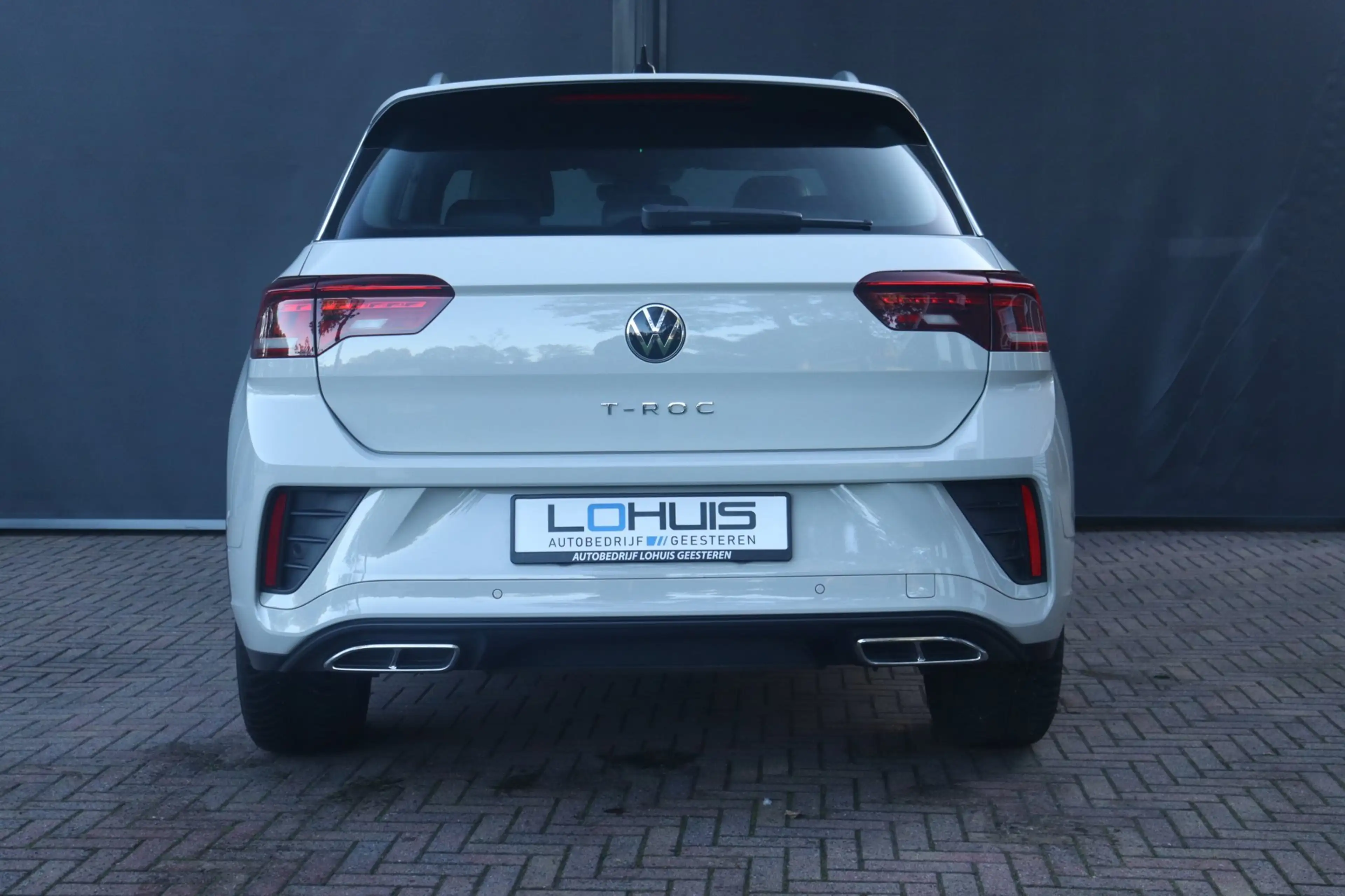 Volkswagen T-Roc 1.0 TSI R-Line — photo 6
