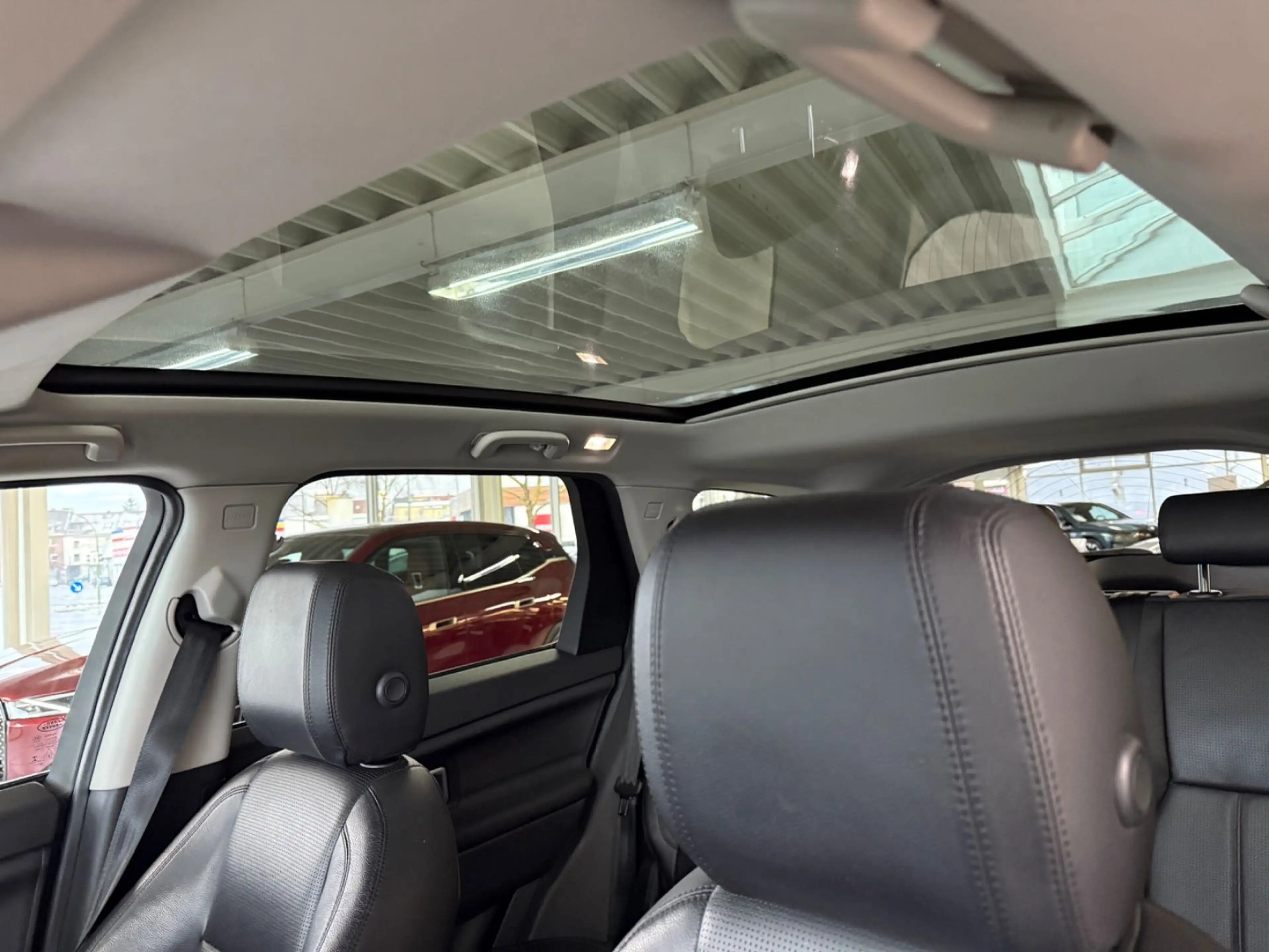 Land Rover Discovery Sport HSE AUT./NAVI/BT/PDC/PANO. — photo 11