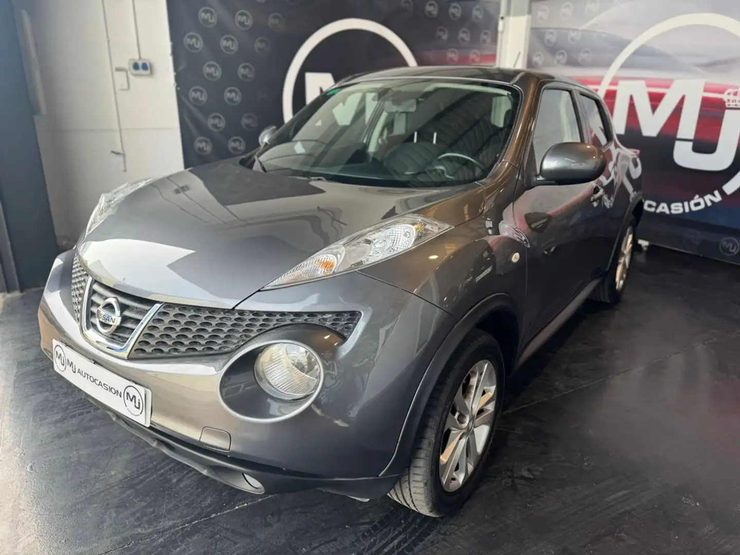 Nissan Juke 1.6 DIG-T TEKNA SPORT 4X2 Gris - 1
