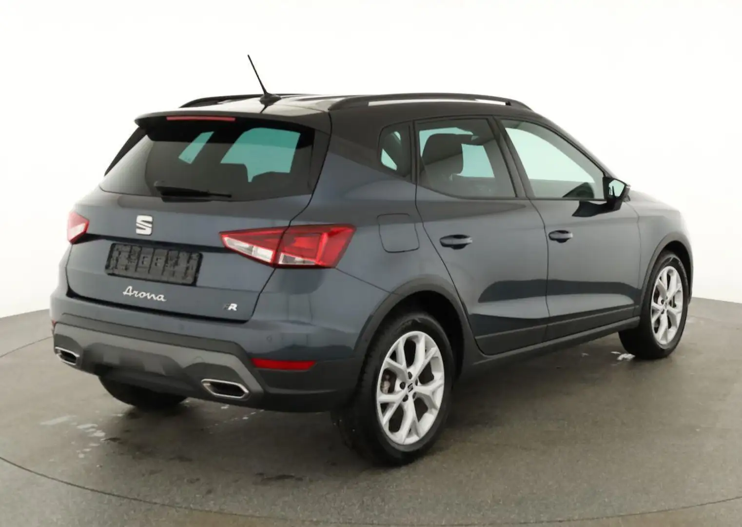 SEAT Arona FR 1.0 TSI DSG FR, AHK, Kamera, Winter 85 kW (1... Grau - 2