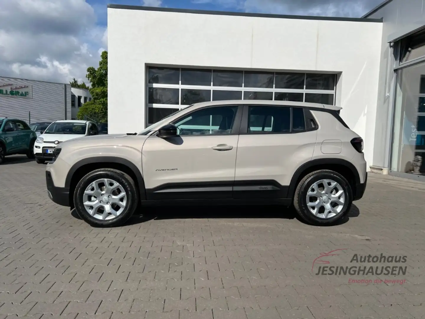 Jeep Avenger Altitude LED Apple CarPlay Android Auto Klimaautom Gris - 2