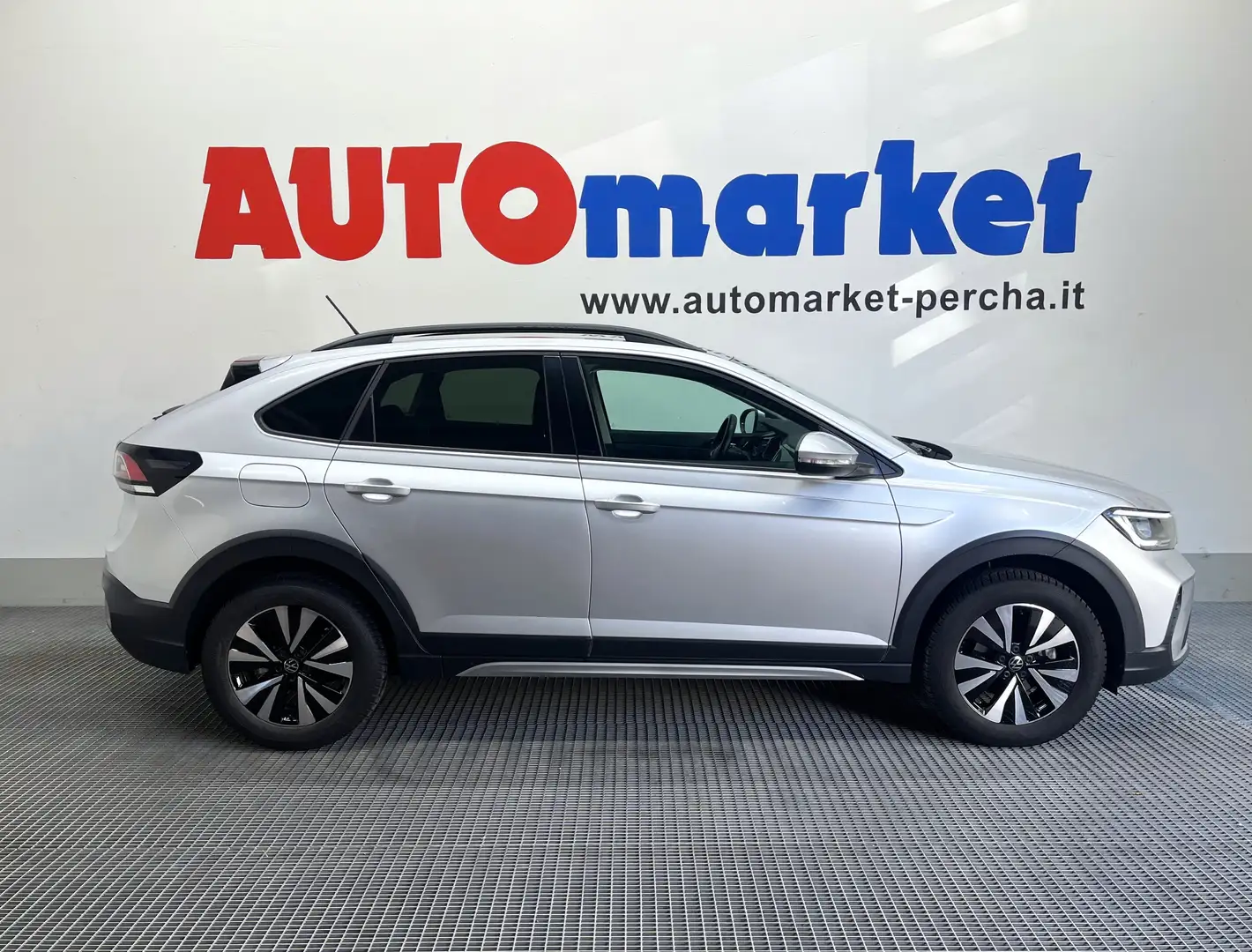 Volkswagen Taigo 1.0 tsi Life 110cv Argento - 1