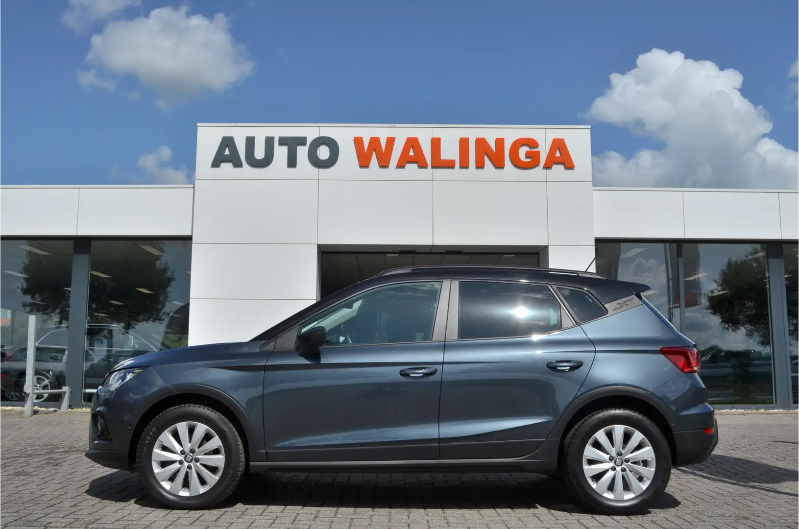 SEAT Arona 1.0 TSI Comfortstoelen Achteruitrij camera Dodehoe Grijs - 2