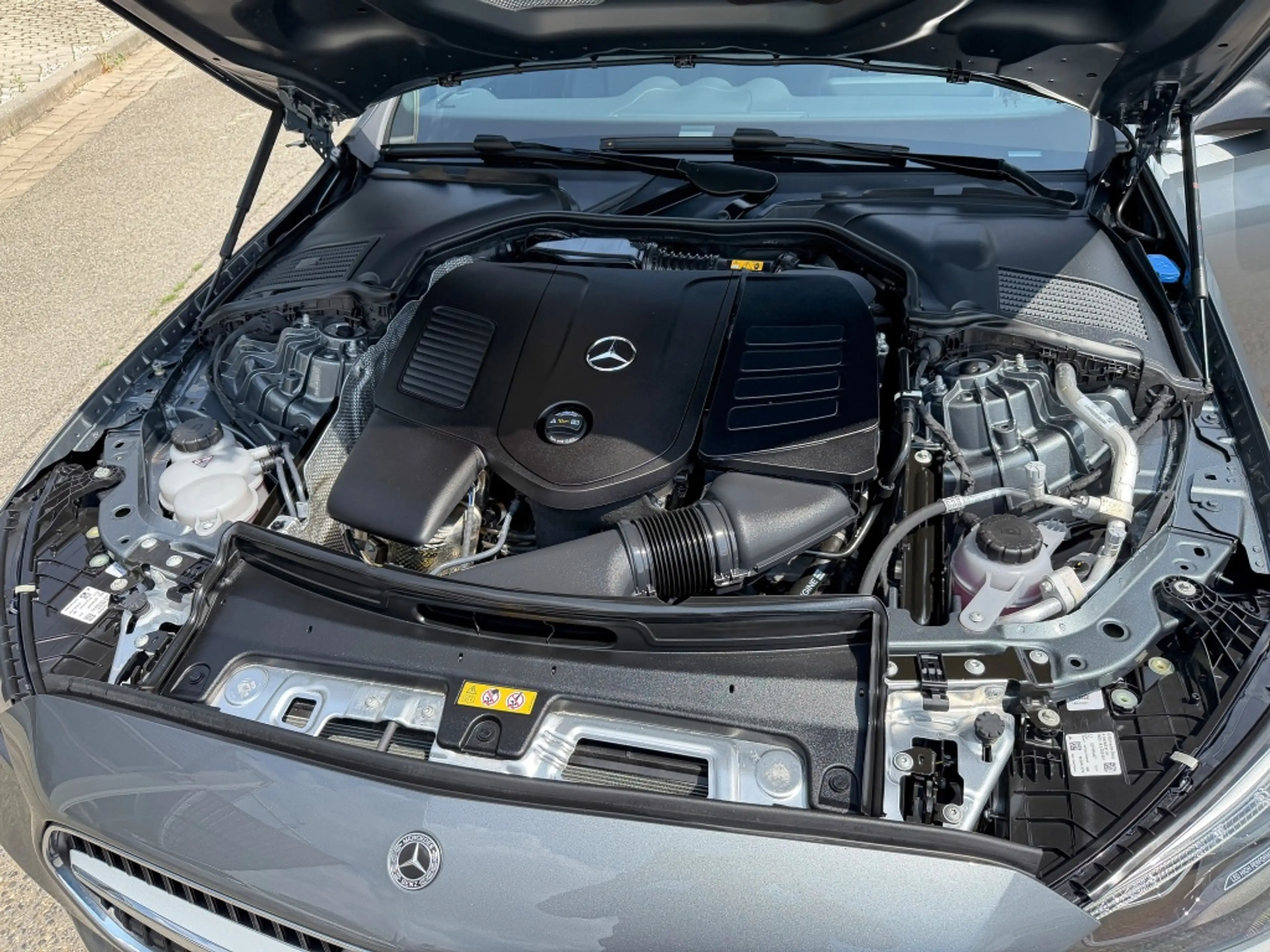 Mercedes-Benz C 200 T Edition Avantgarde AHK ACC WinterP+M&S — photo 18