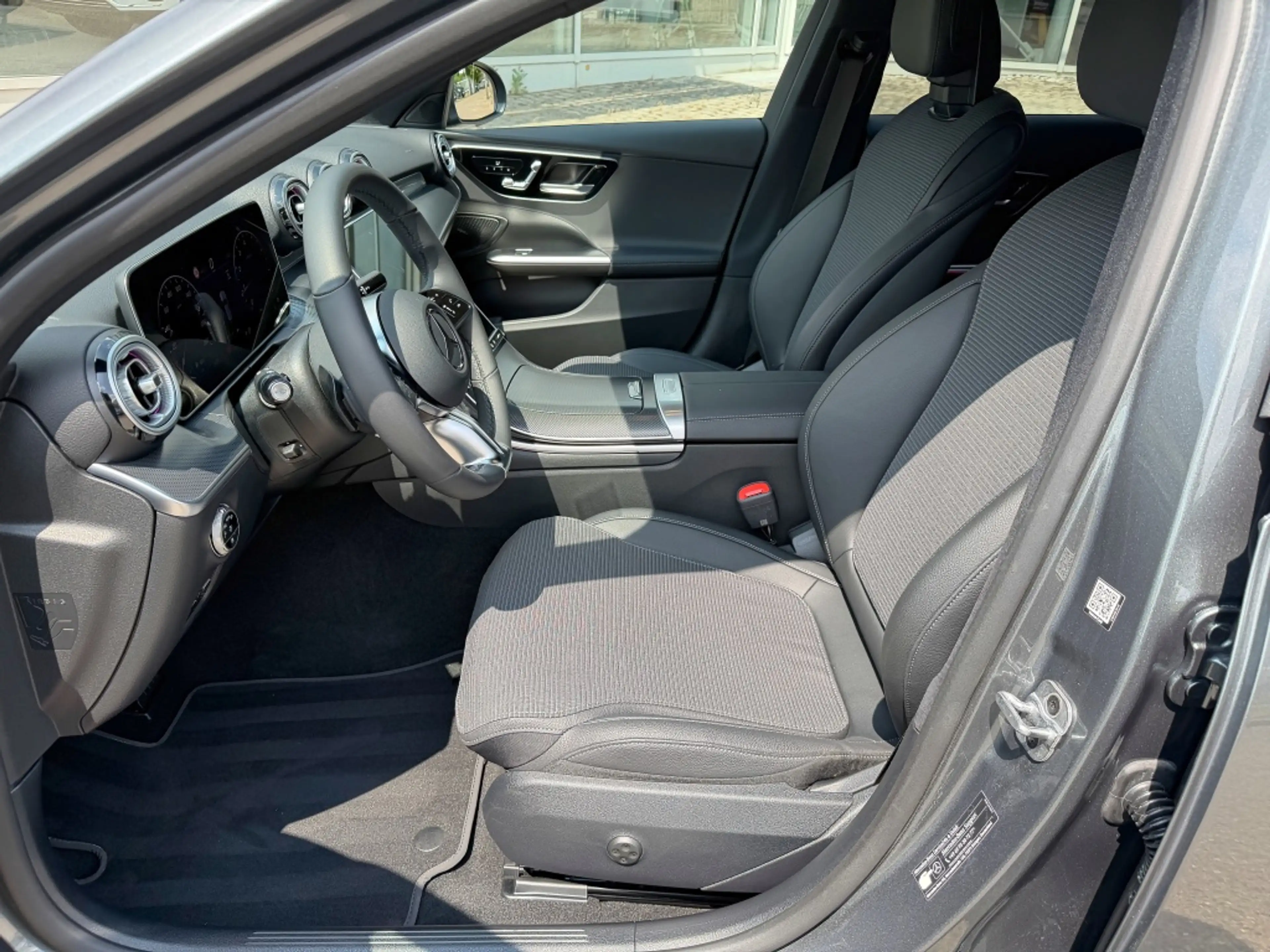 Mercedes-Benz C 200 T Edition Avantgarde AHK ACC WinterP+M&S — photo 8