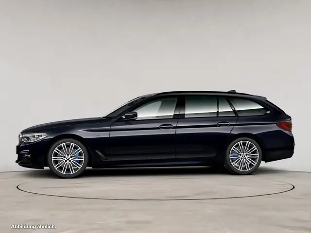 BMW 5 Series view 5