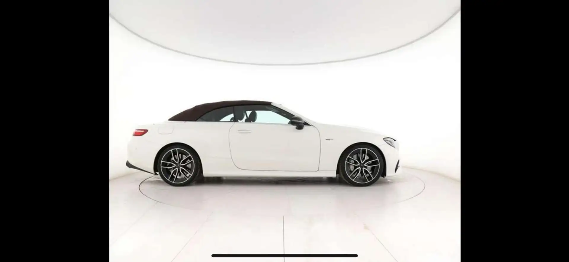 Mercedes-Benz E 53 AMG Cabrio eq-boost 4matic + auto - 2