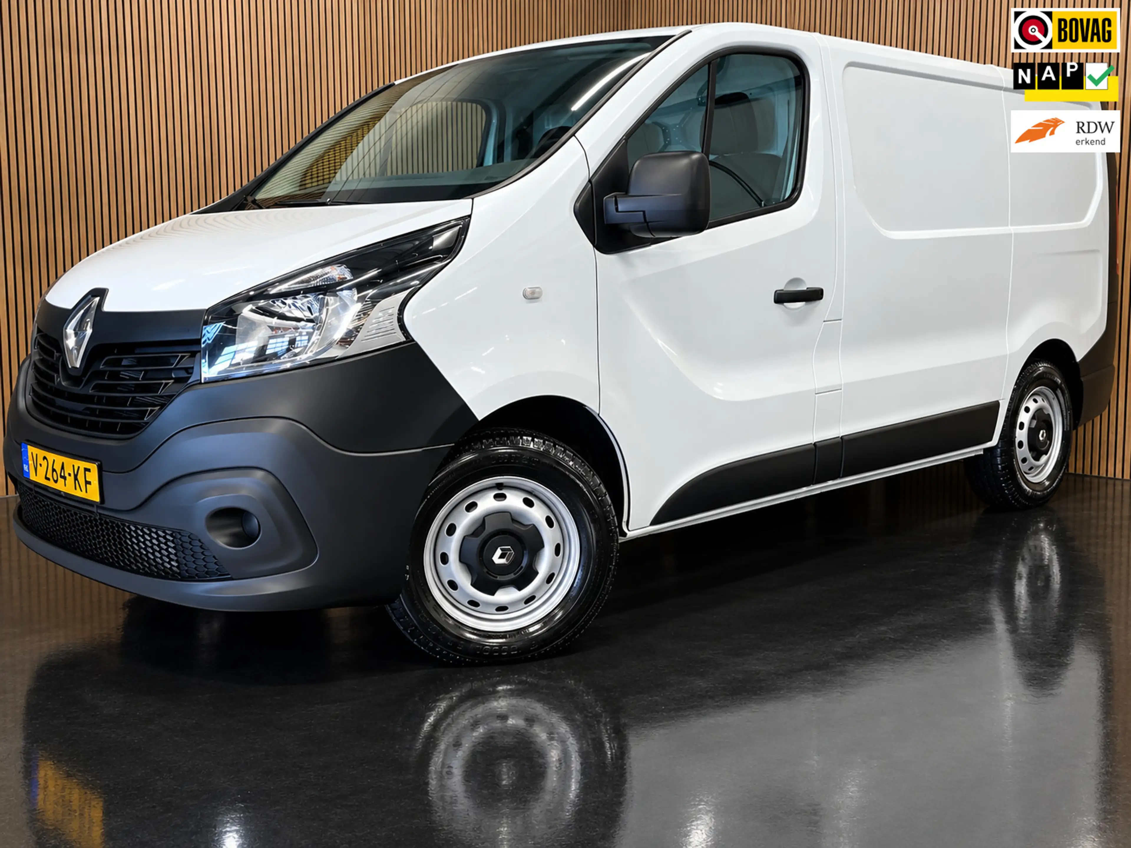 Renault Trafic 1.6 dCi T27 L1H1|3-ZITS|TREKHAAK|SCHUIFDEUR|AIRCO|
