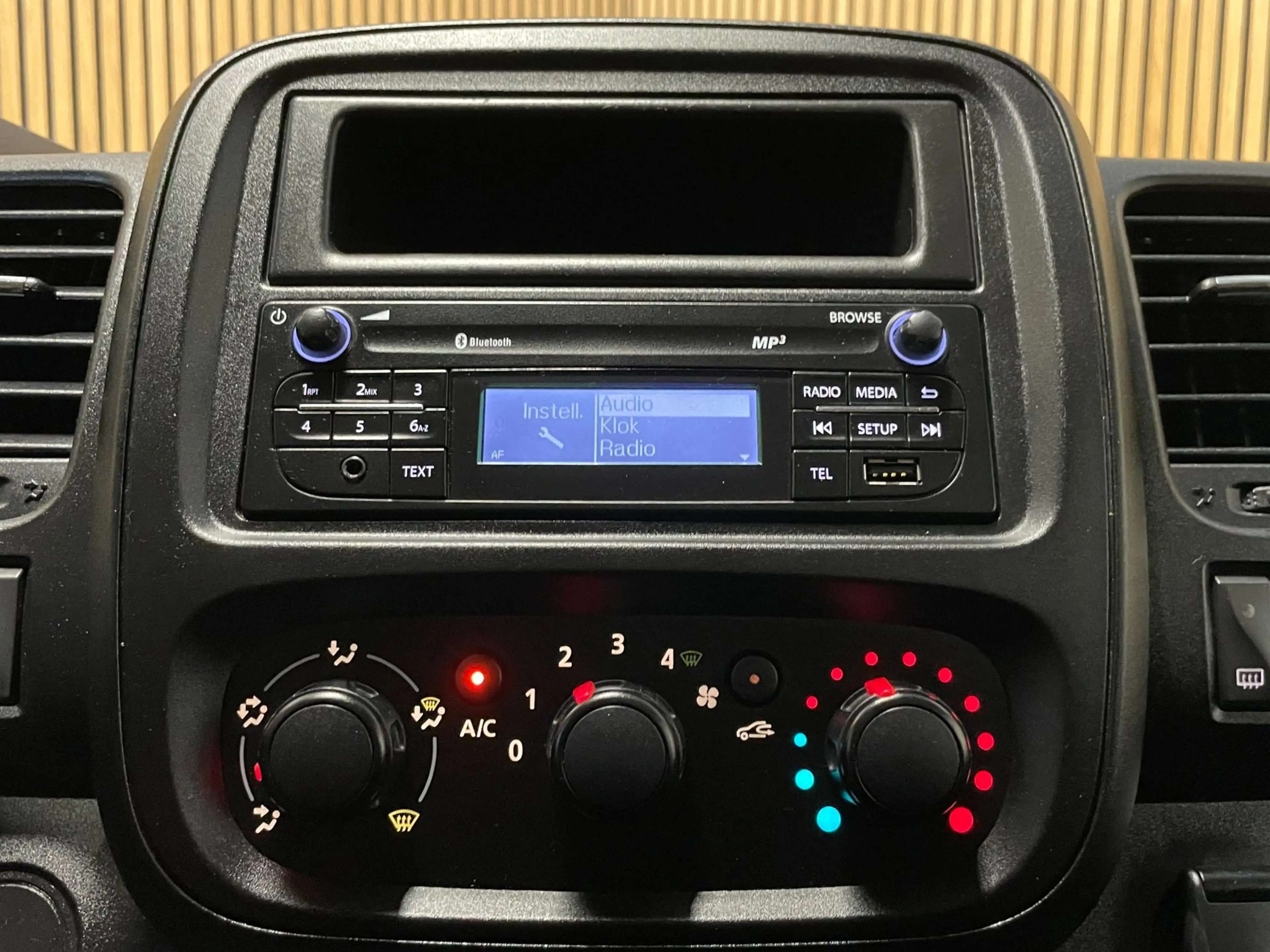 Renault Trafic 1.6 dCi T27 L1H1|3-ZITS|TREKHAAK|SCHUIFDEUR|AIRCO| — photo 9