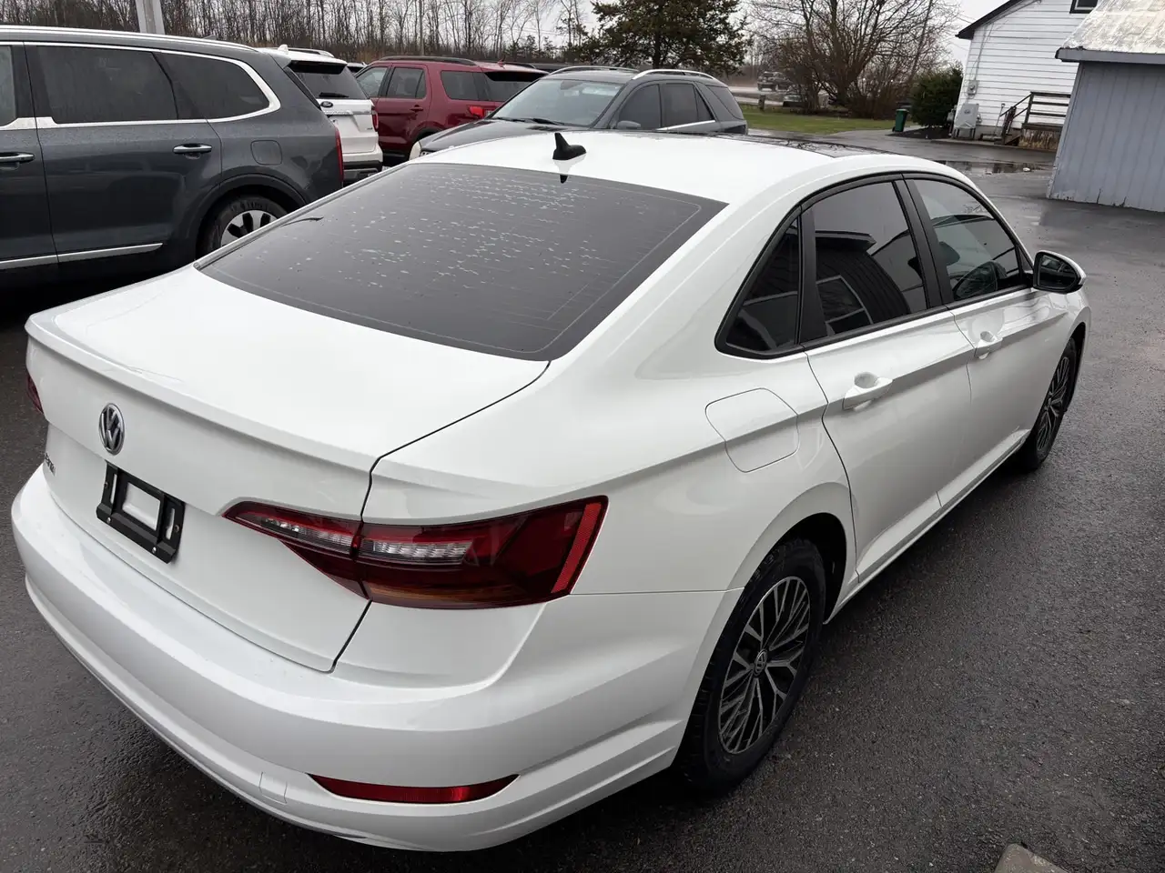 Volkswagen Jetta снимка Volkswagen Jetta