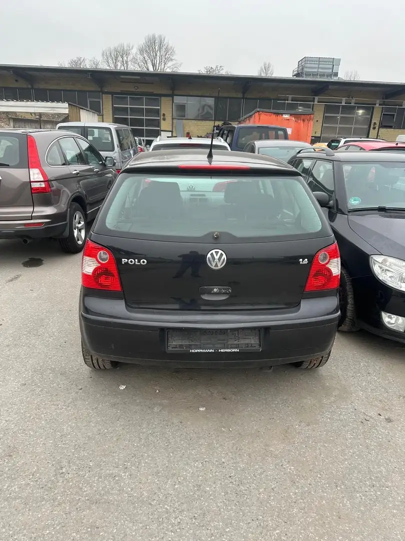 Volkswagen Polo Classic 75 - 1