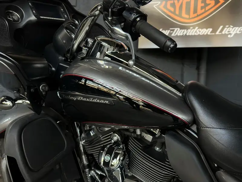 Harley-Davidson Road Glide - foto 7