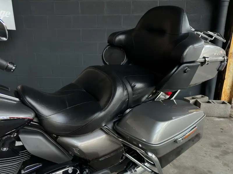 Harley-Davidson Road Glide - foto 8