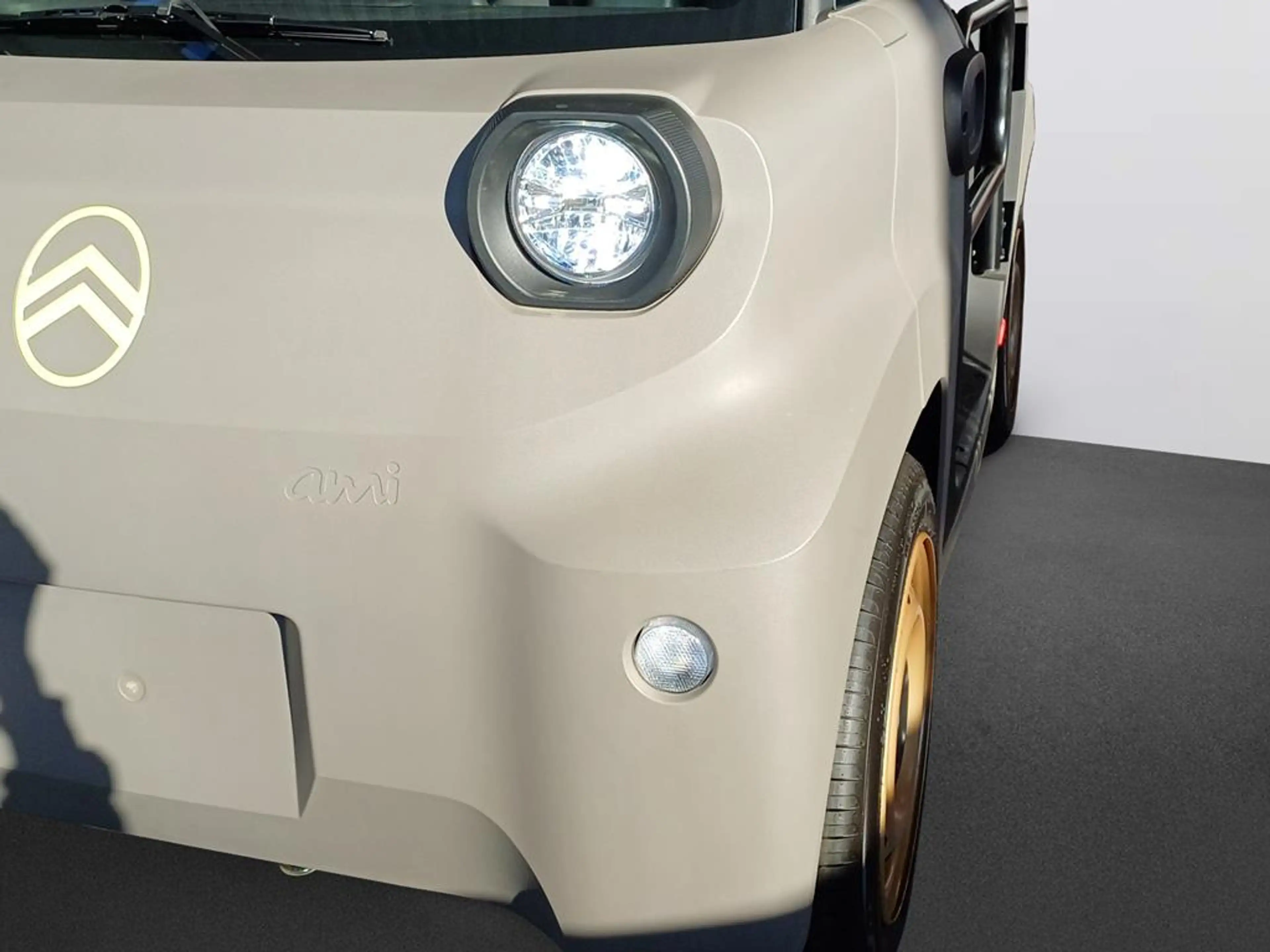 Citroen Ami My Ami Buggy — photo 11