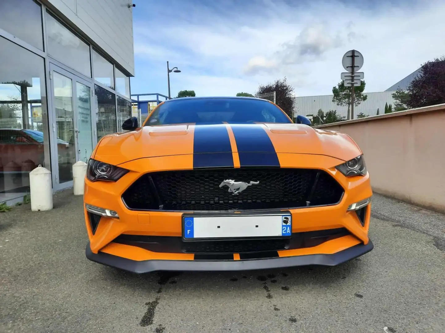 Ford Mustang VI (2) FASTBACK 5.0 V8 GT BV6 Or - 1
