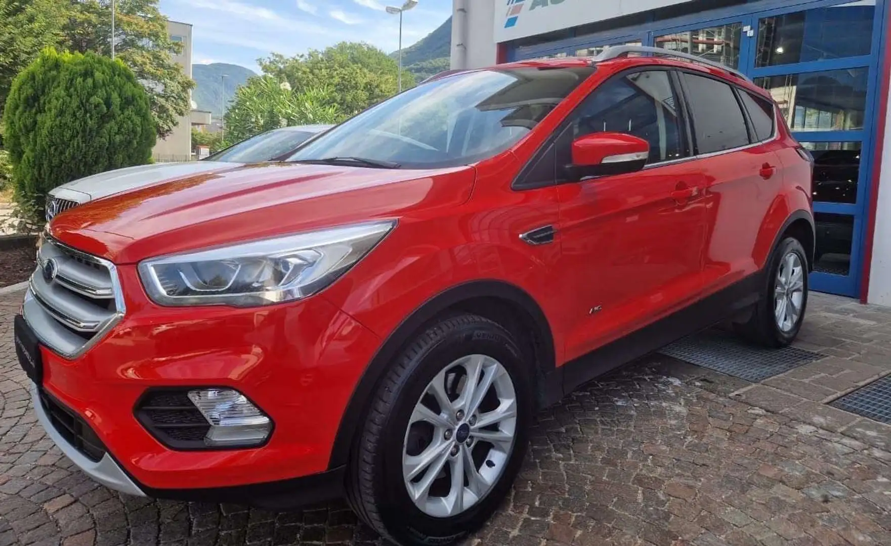 Ford Kuga Kuga 2.0 TDCI 150 CV SeS 4WD Vignale (110 kw - 2