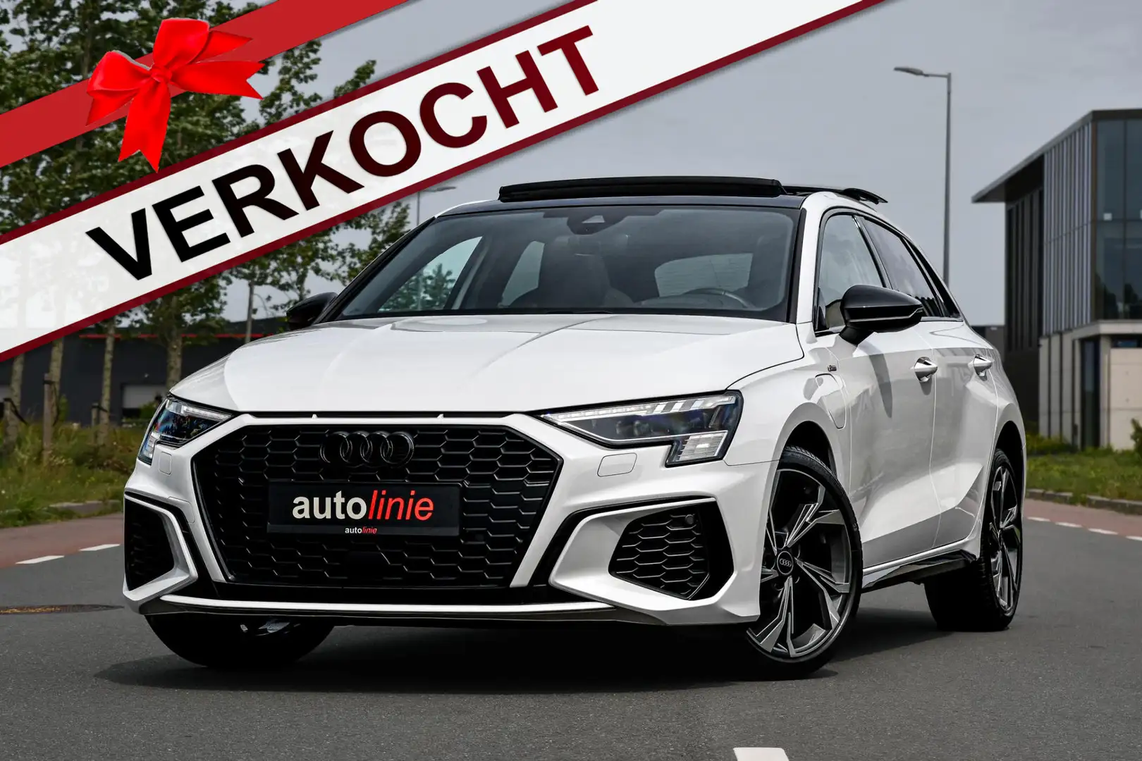 Audi A3 Sportback 40 TFSI e S-Line. Pano, ACC, HUD, Keyles Bianco - 1