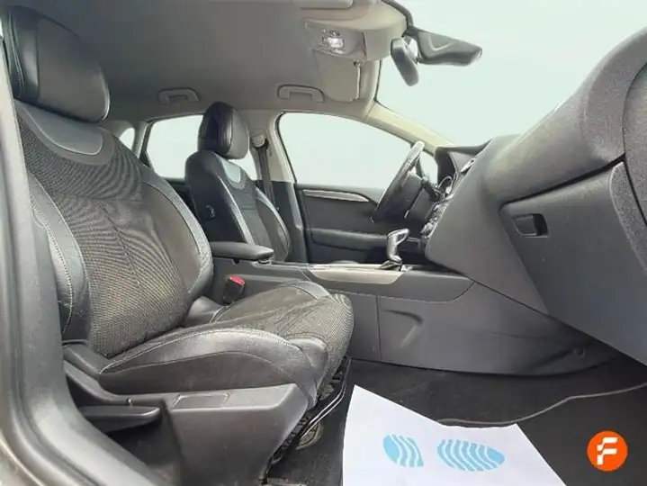 Citroën C4 2017, foto 15