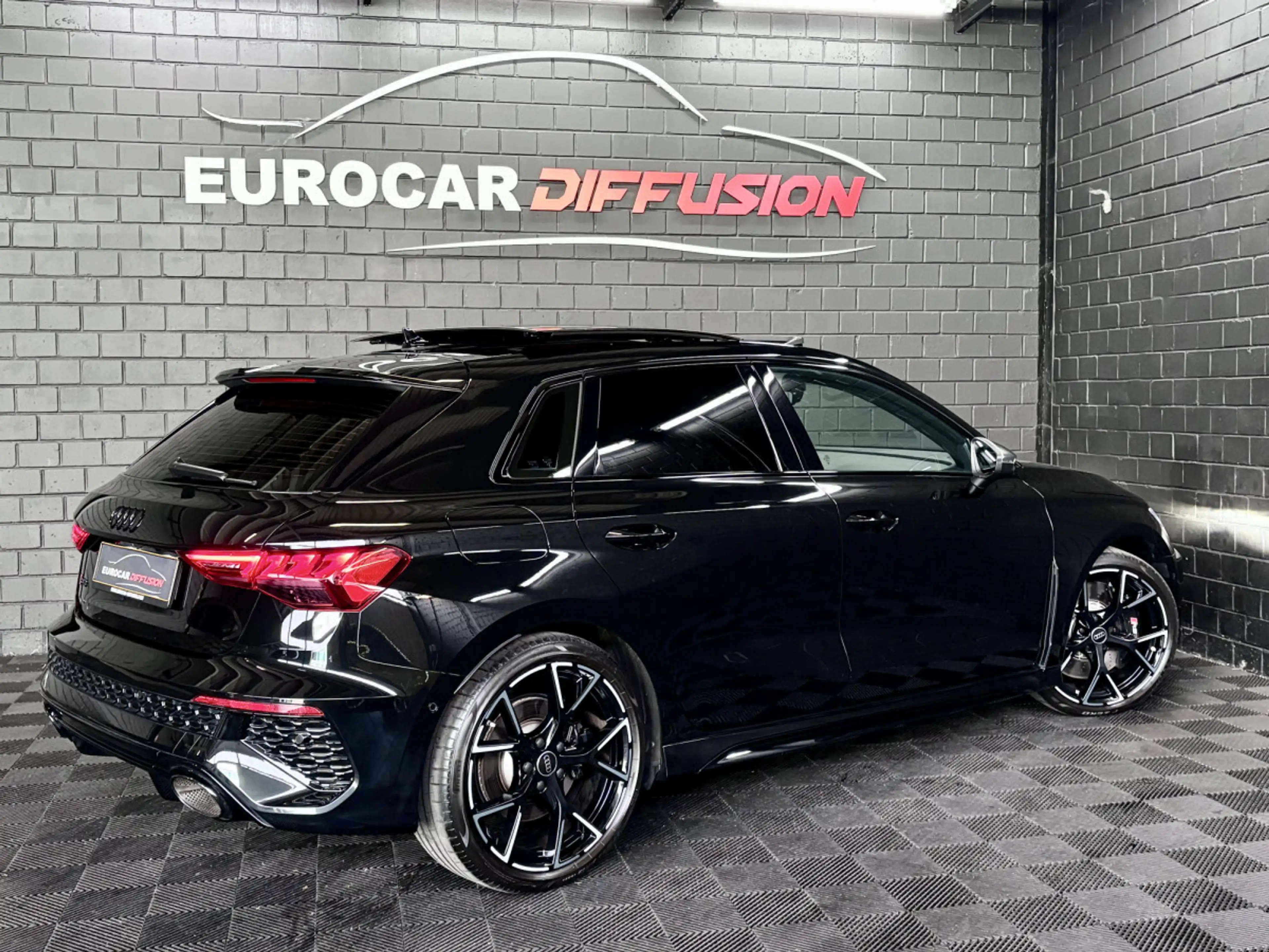 Audi RS3 Sportback Quattro 2.5 TFSI 400 CV *PANO* B&O* MAT — photo 6