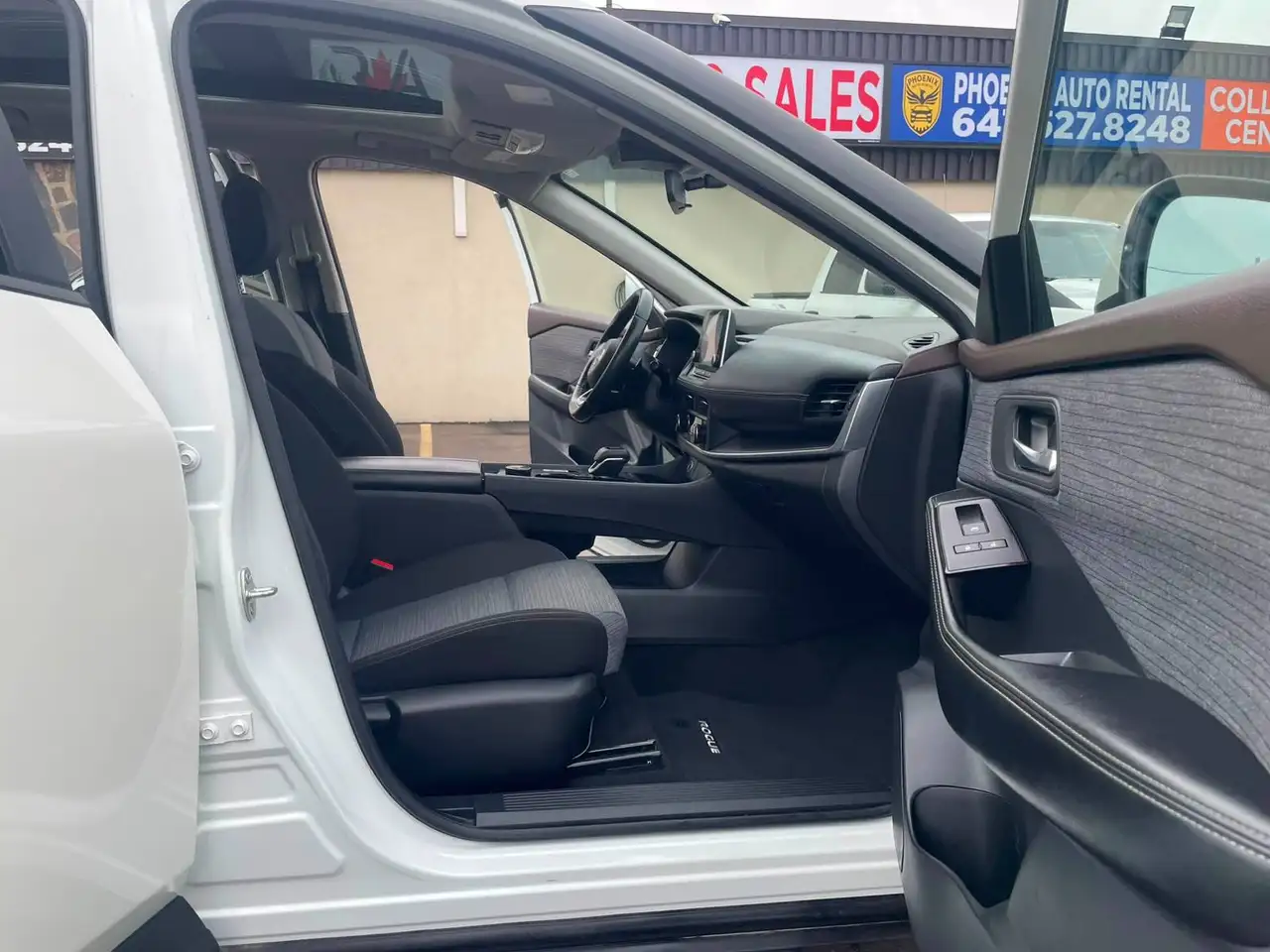 Nissan Rogue снимка Nissan Rogue