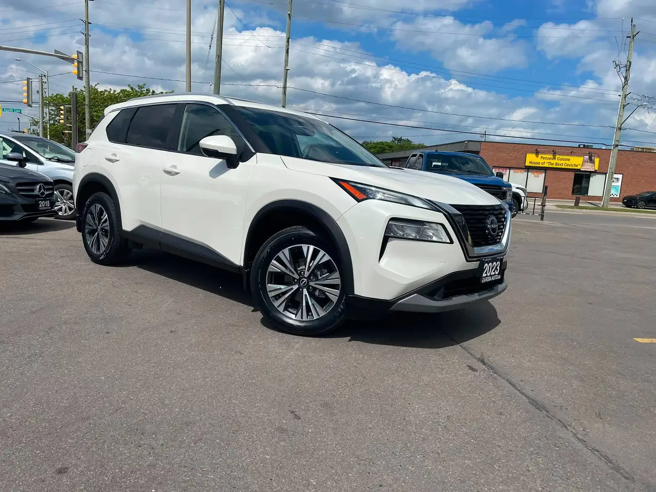 Nissan Rogue снимка Nissan Rogue