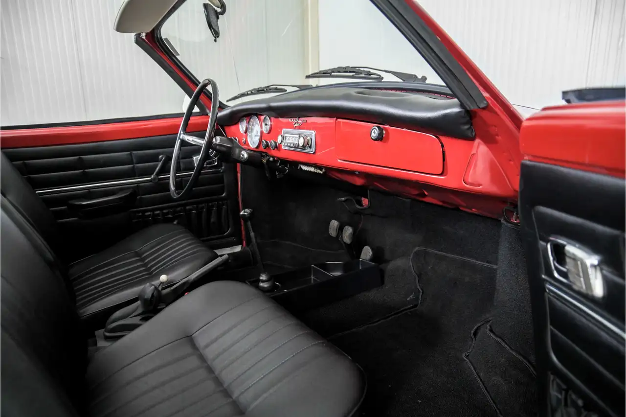 Volkswagen Karmann Ghia cabrio ., foto 12