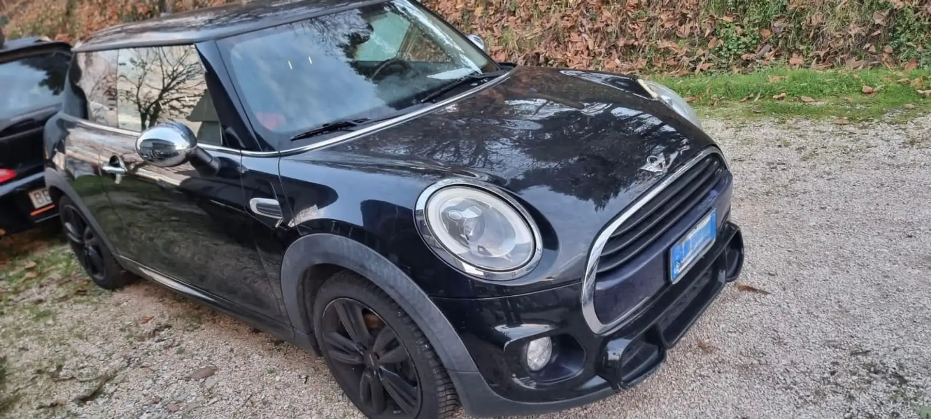 MINI Cooper D Mini IV F55-F56 2014 1.5 3p - 1