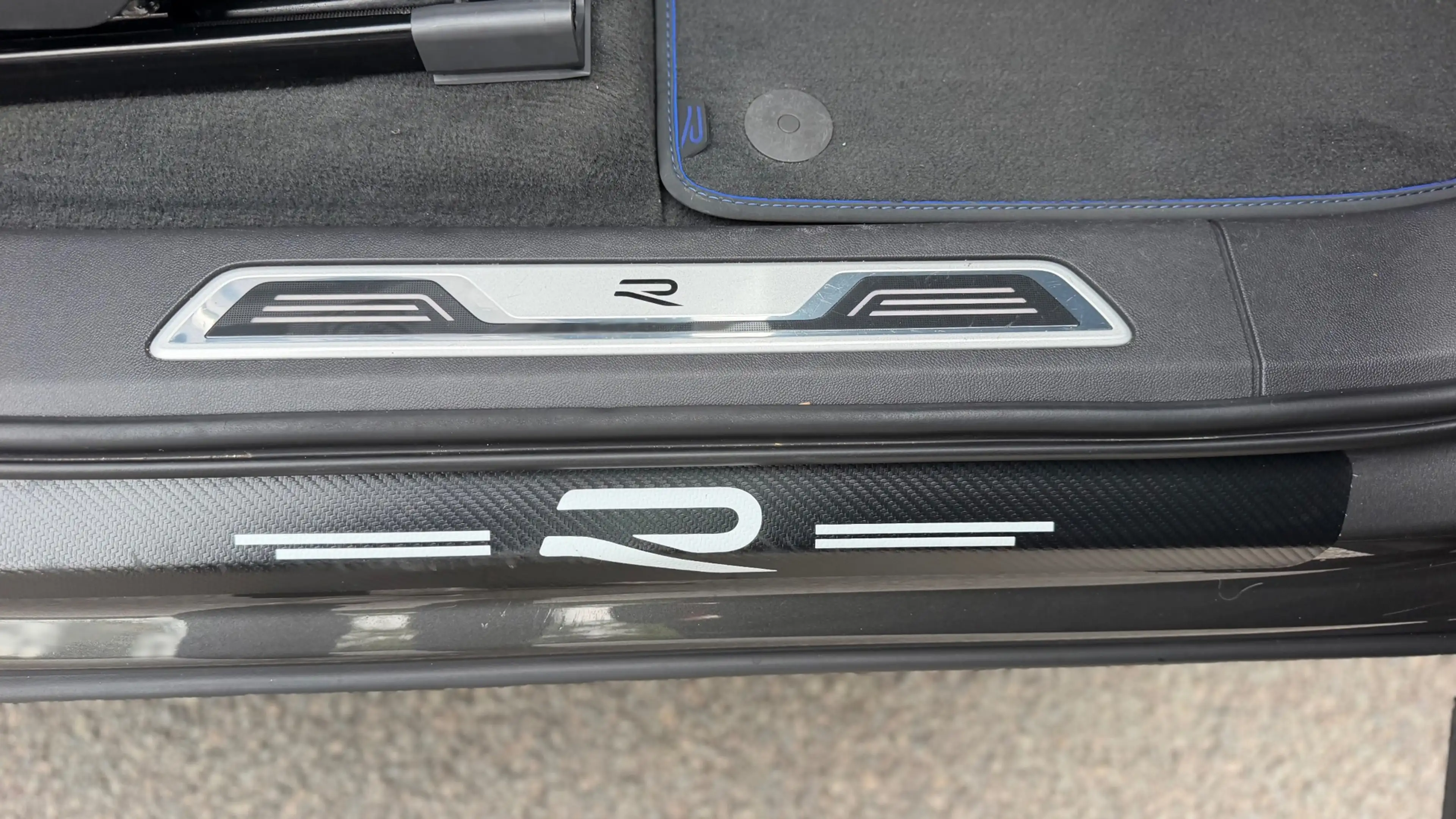 Volkswagen Touareg 3.0 TSi eHybrid 4MOTION R-Line Panoramadak leer Ca — photo 21