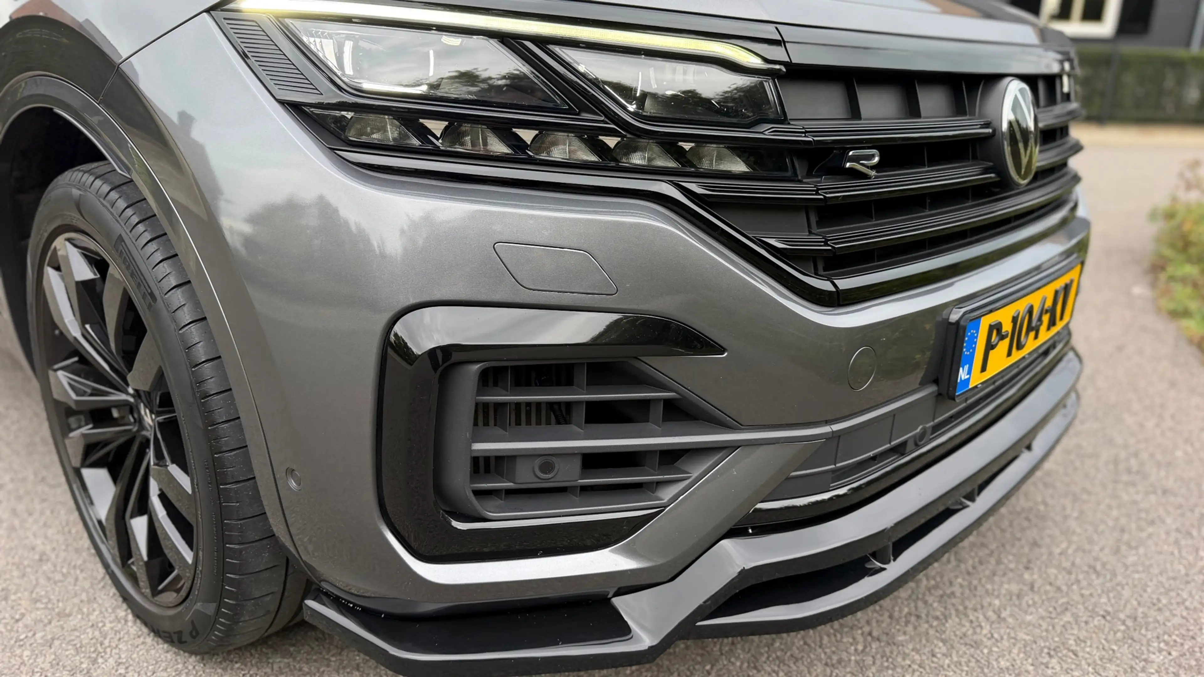Volkswagen Touareg 3.0 TSi eHybrid 4MOTION R-Line Panoramadak leer Ca — photo 25