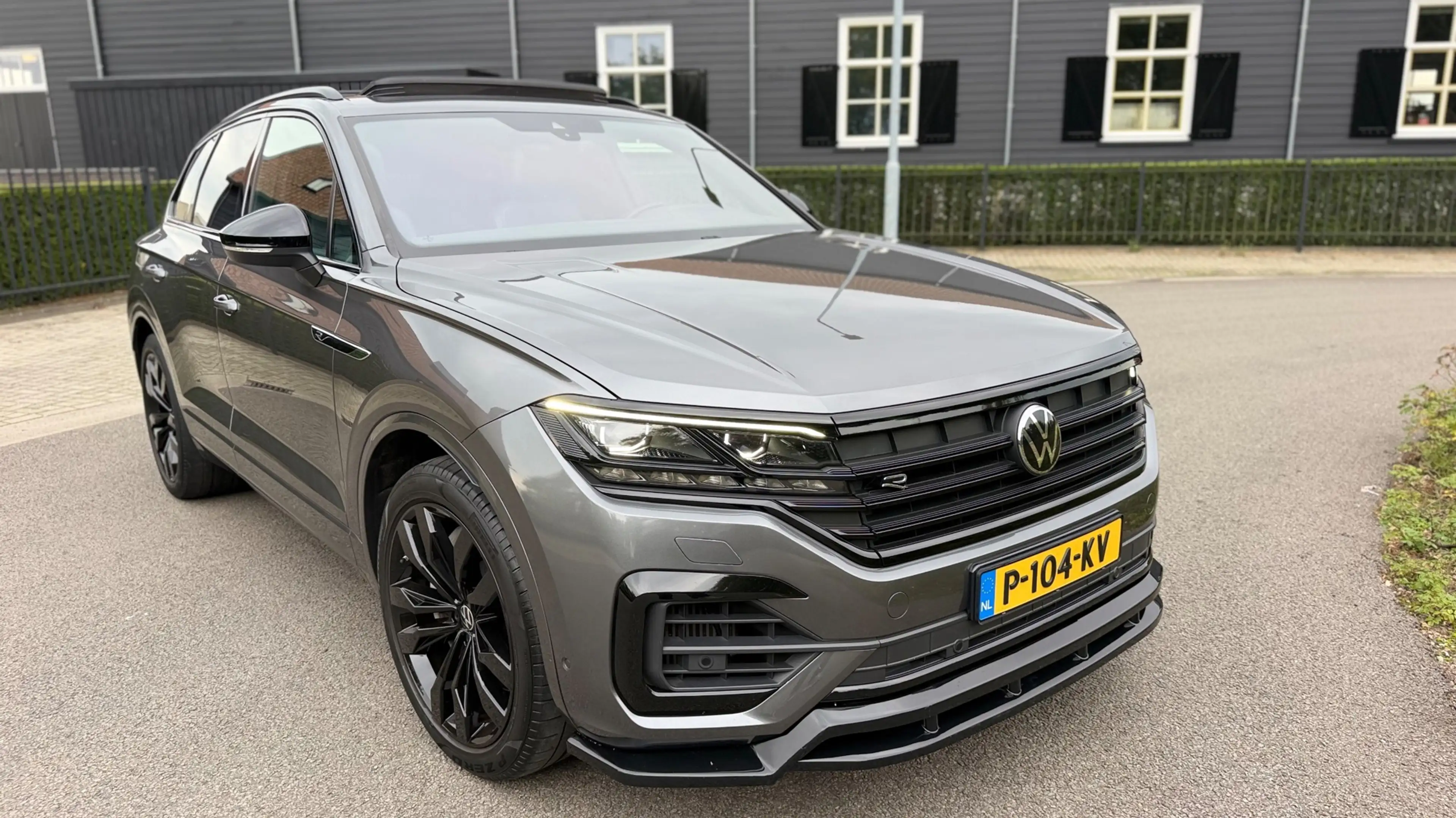 Volkswagen Touareg 3.0 TSi eHybrid 4MOTION R-Line Panoramadak leer Ca — photo 11