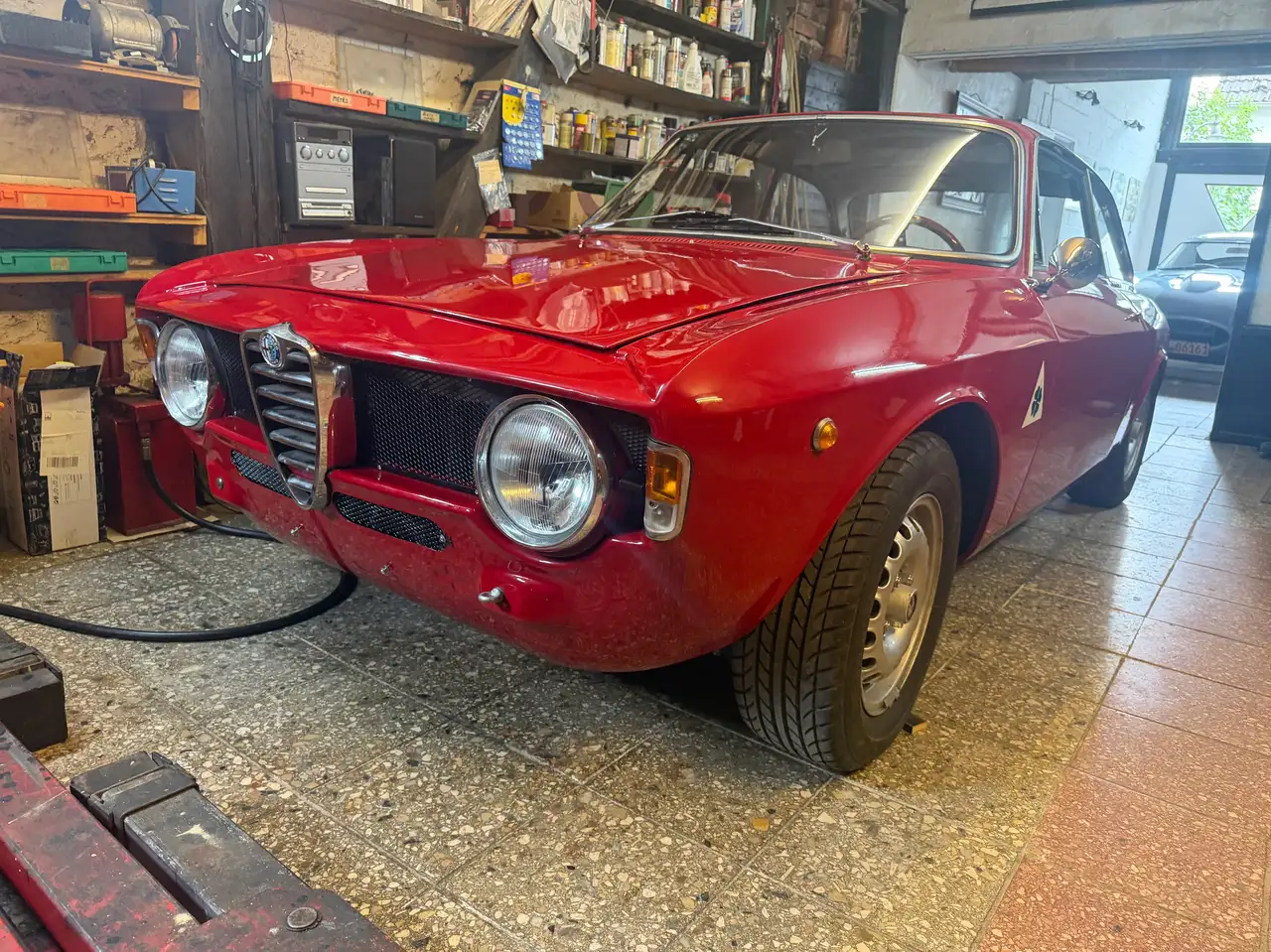 Alfa Romeo GTV Bertone Kantenhaube in GTA-Optik Alu, foto 1