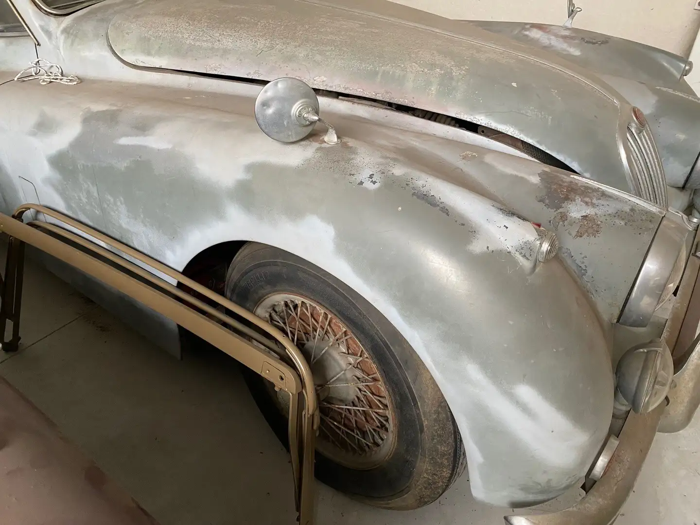 Jaguar XK 140 FHC Gris - 2